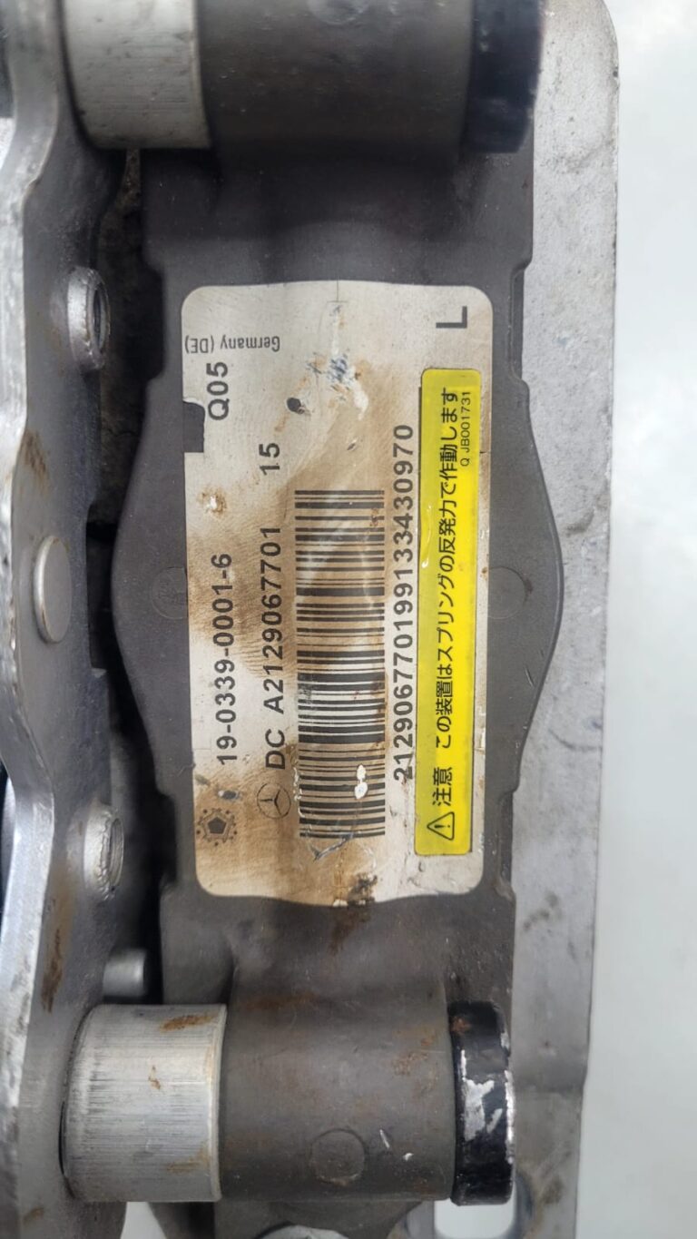 20102014modelw212mercedeskaputmentesesikaputmentesefisegi3